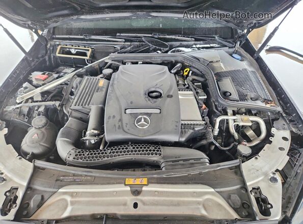55SWF4JB4GU166015 2016 MERCEDES-BENZ C Черный Вид задней части салона