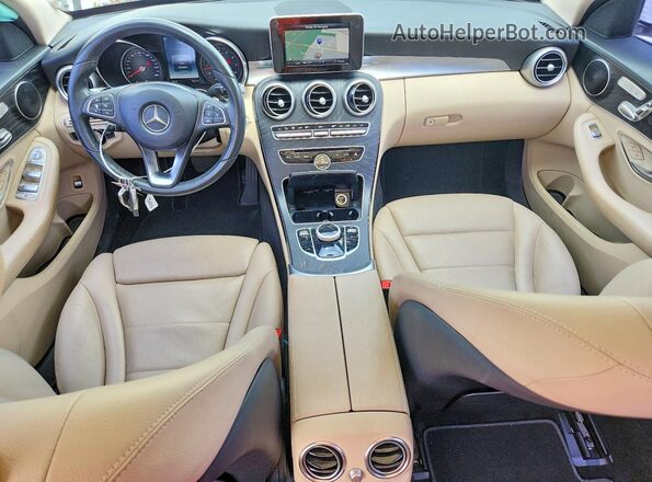 55SWF4JB4HU205834 2017 MERCEDES-BENZ C White Вид панелі приладів