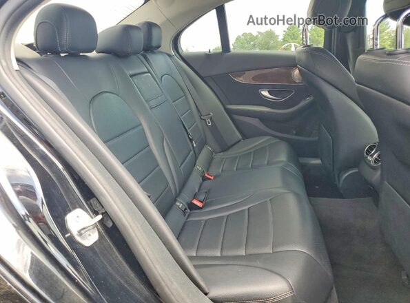 55SWF4JB4HU216588 2017 MERCEDES-BENZ C Black Вид задніх сидінь