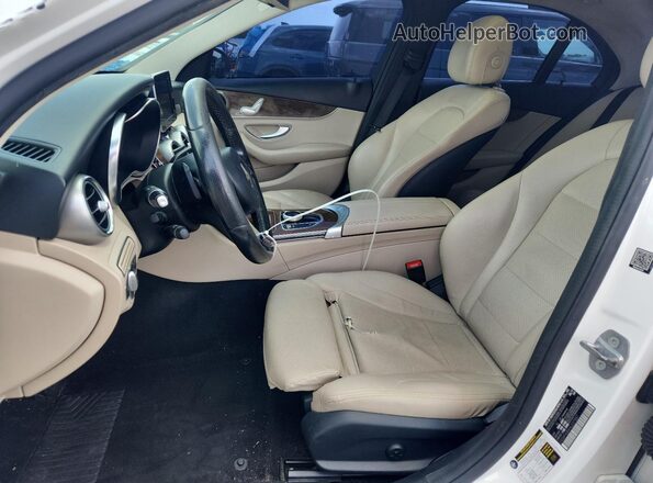 55SWF4JB4HU227557 2017 MERCEDES-BENZ C White Вид салону спереду