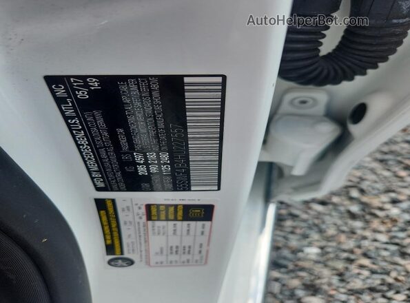55SWF4JB4HU227557 2017 MERCEDES-BENZ C White Вид підкапотного простору