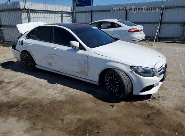 55SWF4JB4JU248463 2018 MERCEDES-BENZ C White Front right
