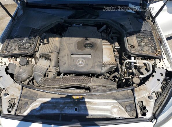 55SWF4JB4JU248463 2018 MERCEDES-BENZ C White Rear interior view