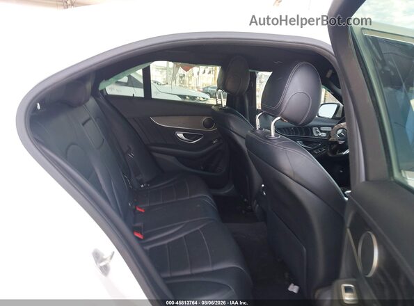 55SWF4JB5GU131659 2016 MERCEDES-BENZ C-CLASS White VIN კოდის სტიკერის ხედი