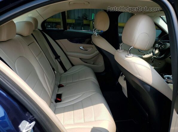 55SWF4JB5GU153502 2016 MERCEDES-BENZ C Blue Вид задніх сидінь