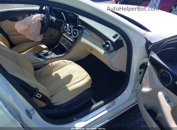 55SWF4JB5GU174463 2016 MERCEDES-BENZ C-CLASS White Front interior view