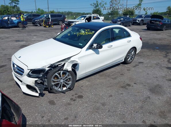 55SWF4JB5GU174463 2016 MERCEDES-BENZ C-CLASS White Front left