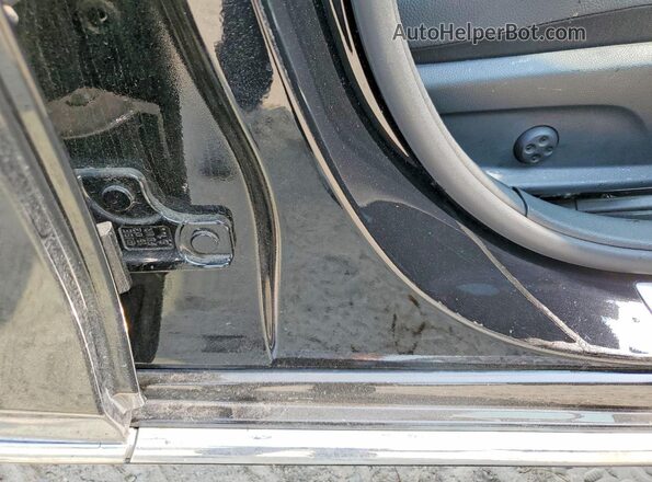 55SWF4JB5HU192043 2017 MERCEDES-BENZ C Black Engine compartment view