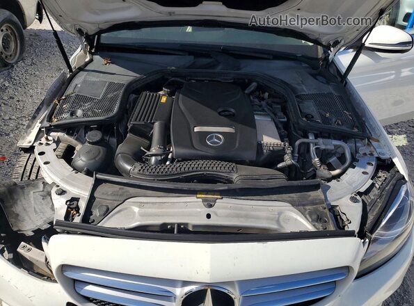 55SWF4JB5HU198778 2017 MERCEDES-BENZ C Белый Вид задней части салона