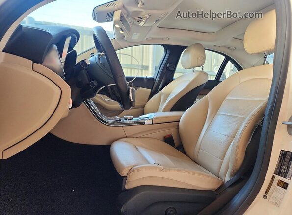 55SWF4JB5HU201694 2017 MERCEDES-BENZ C White Front interior view