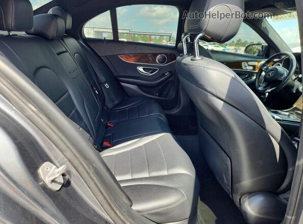 55SWF4JB5JU256944 2018 MERCEDES-BENZ C Gray Вид задніх сидінь