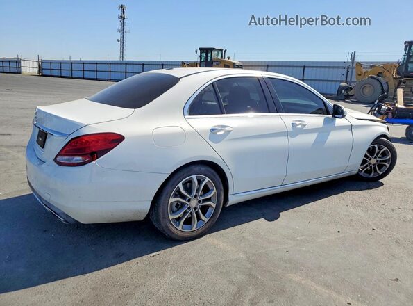 55SWF4JB6GU130763 2016 MERCEDES-BENZ C White Tył prawy