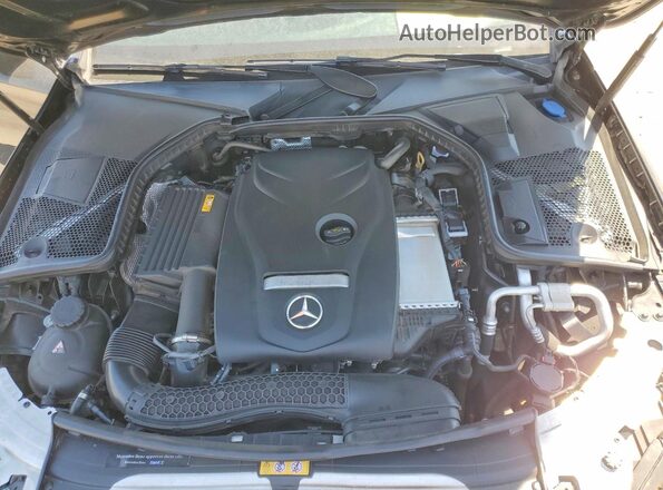 55SWF4JB6JU275681 2018 MERCEDES-BENZ C Black Սալոնի հետևի տեսք