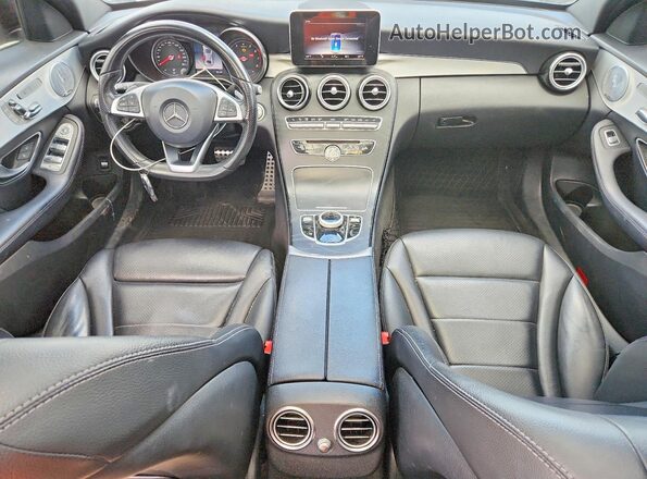 55SWF4JB6JU278855 2018 MERCEDES-BENZ C White Widok deski rozdzielczej