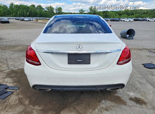 55SWF4JB6JU278855 2018 MERCEDES-BENZ C White Widok z tyłu