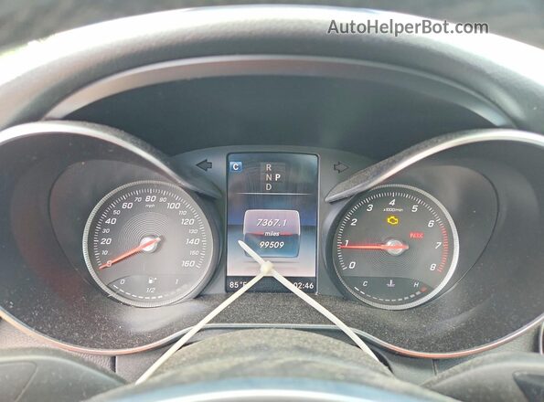 55SWF4JB6JU278855 2018 MERCEDES-BENZ C White Widok zestawu wskaźników
