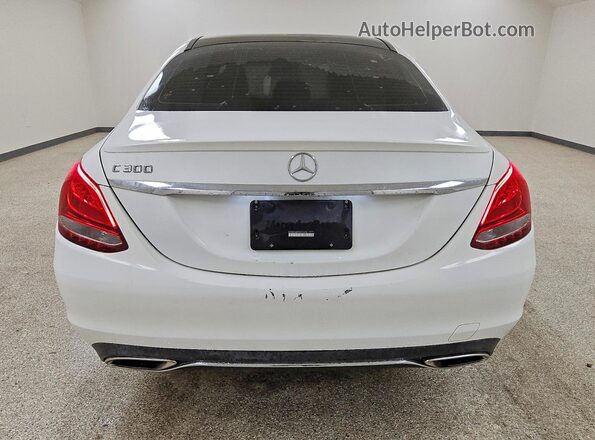 55SWF4JB7GU132070 2016 MERCEDES-BENZ C White Vista trasera