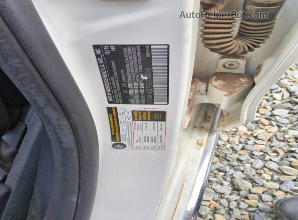 55SWF4JB7GU132070 2016 MERCEDES-BENZ C White Vista del compartimento del motor
