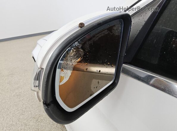 55SWF4JB7GU132070 2016 MERCEDES-BENZ C White Vista interior de 360 grados