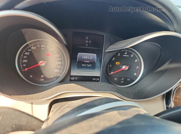 55SWF4JB7GU146180 2016 MERCEDES-BENZ C Silver Սարքավորումների վահանակի տեսք