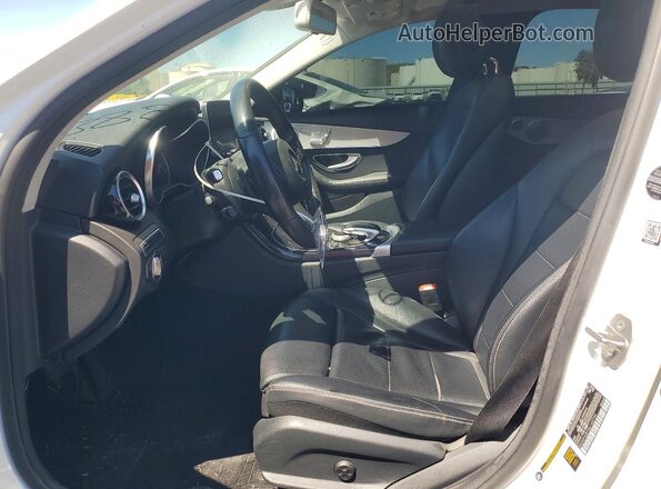 55SWF4JB7GU162735 2016 MERCEDES-BENZ C Белый Вид салона спереди