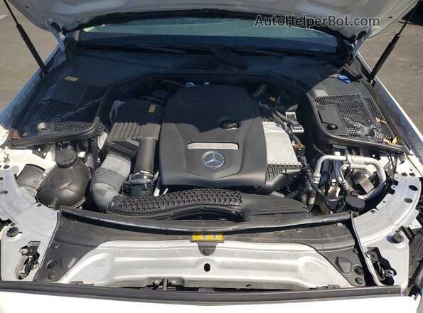 55SWF4JB7GU162735 2016 MERCEDES-BENZ C Белый Вид задней части салона