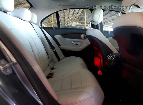 55SWF4JB7HU182114 2017 MERCEDES-BENZ C Gray Vista de los asientos traseros
