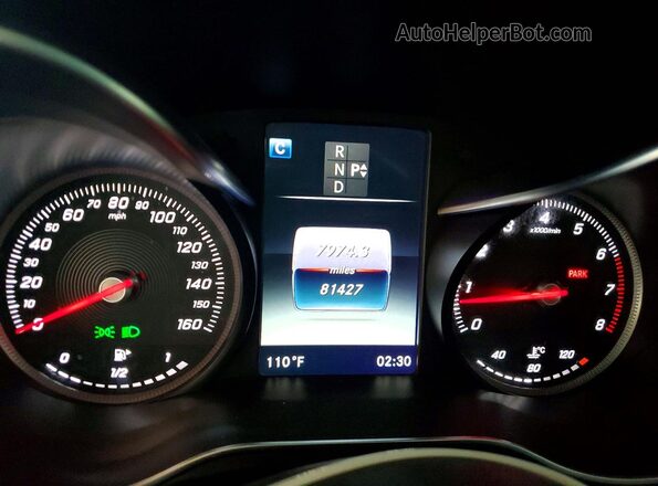 55SWF4JB7HU182114 2017 MERCEDES-BENZ C Gray Vista del cuadro de instrumentos