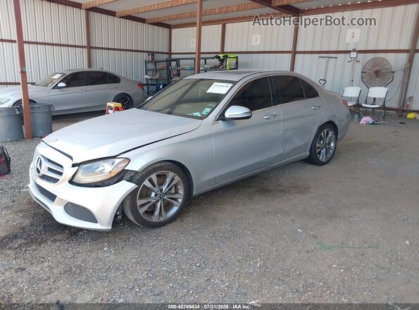 55SWF4JB7JU249218 2018 MERCEDES-BENZ C-CLASS Серебряный Передняя левая четверть