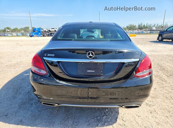 55SWF4JB7JU270389 2018 MERCEDES-BENZ C Black Widok z tyłu