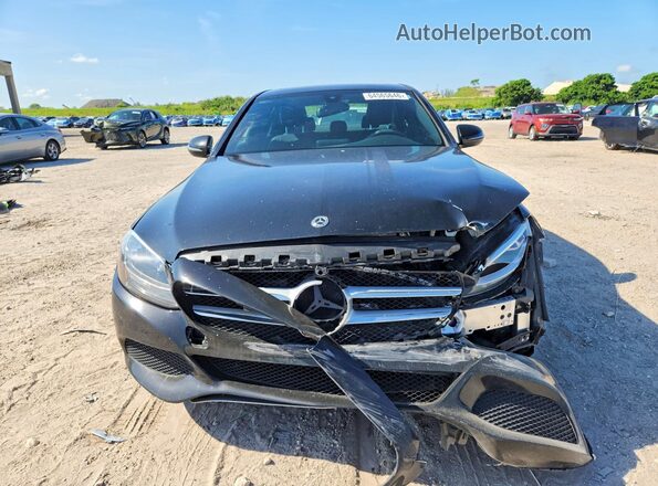 55SWF4JB7JU270389 2018 MERCEDES-BENZ C Black Widok z przodu