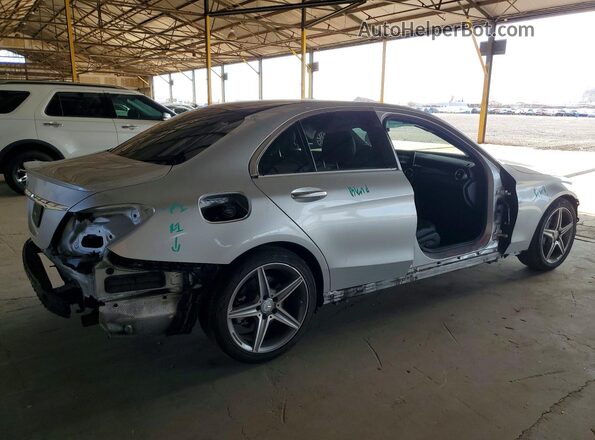 55SWF4JB8GU172660 2016 MERCEDES-BENZ C Silver Задня права чверть
