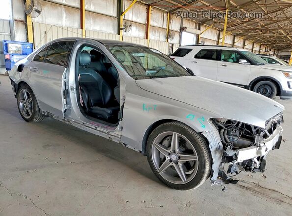 55SWF4JB8GU172660 2016 MERCEDES-BENZ C Silver Передня права чверть