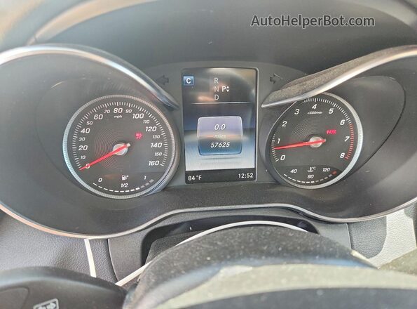 55SWF4JB8HU197396 2017 MERCEDES-BENZ C White Widok zestawu wskaźników