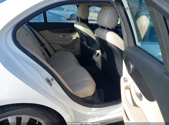 55SWF4JB8HU205917 2017 MERCEDES-BENZ C-CLASS Белый Вид наклейки с VIN-кодом