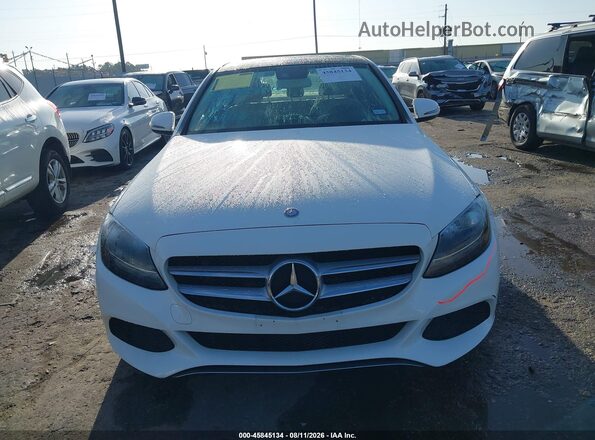 55SWF4JB8HU205917 2017 MERCEDES-BENZ C-CLASS Белый Вид щитка приборов