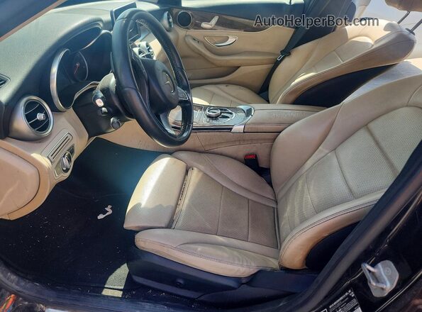 55SWF4JB9HU197021 2017 MERCEDES-BENZ C Black Вид салону спереду