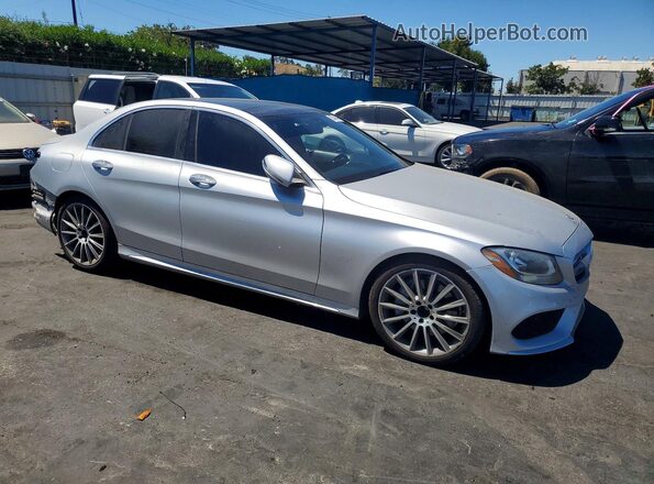 55SWF4JB9HU228378 2017 MERCEDES-BENZ C Silver Przód prawy
