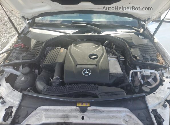 55SWF4JB9JU239693 2018 MERCEDES-BENZ C White Rear interior view