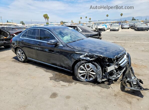 55SWF4JB9JU240701 2018 MERCEDES-BENZ C Black Передня права чверть