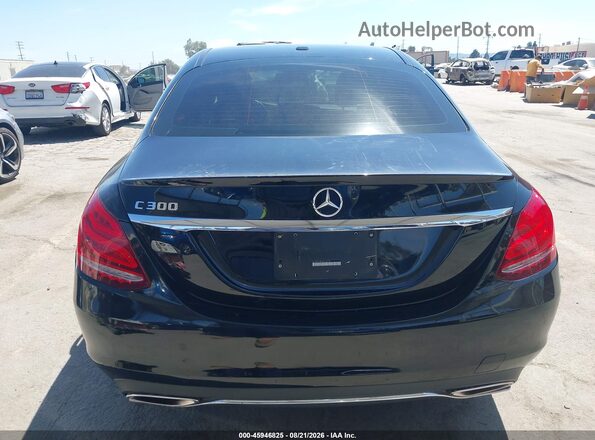 55SWF4JBXJU275778 2018 MERCEDES-BENZ C-CLASS Black 
