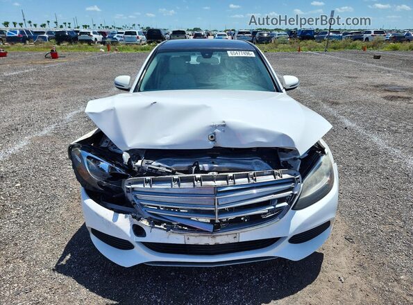 55SWF4KB0GU098259 2016 MERCEDES-BENZ C White Вид спереду