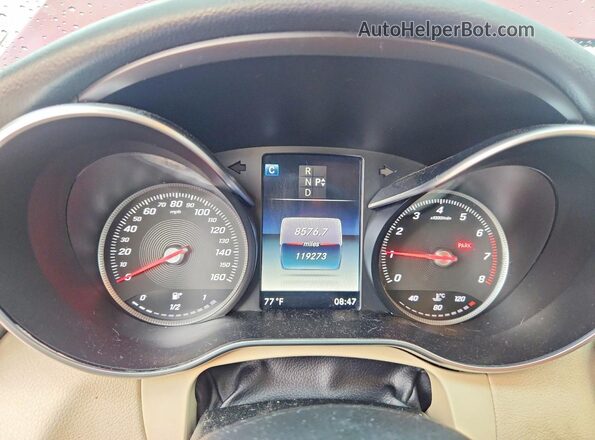55SWF4KB0GU103038 2016 MERCEDES-BENZ C Red Սարքավորումների վահանակի տեսք