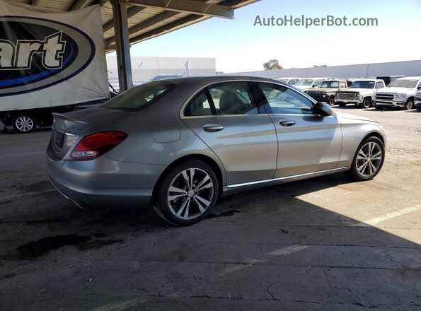 55SWF4KB0GU136766 2016 MERCEDES-BENZ C Серебряный Задняя правая четверть