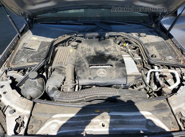 55SWF4KB0GU136766 2016 MERCEDES-BENZ C Silver Widok wnętrza z tyłu
