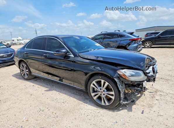 55SWF4KB1JU263050 2018 MERCEDES-BENZ C Black Front right