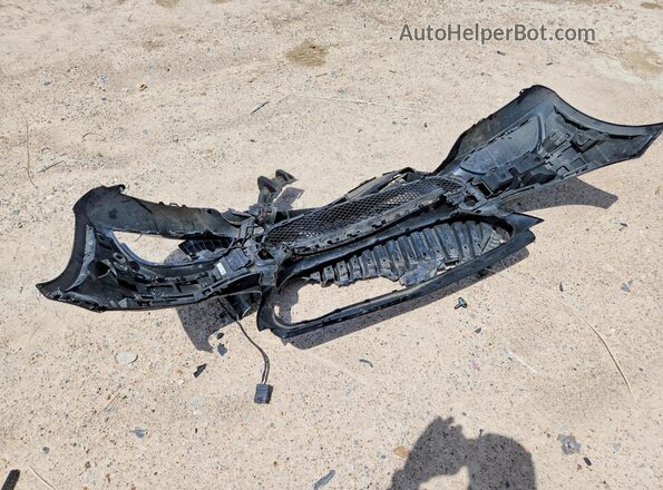 55SWF4KB1JU263050 2018 MERCEDES-BENZ C Black Engine compartment view