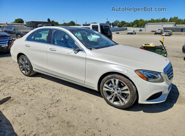 55SWF4KB2GU140902 2016 MERCEDES-BENZ C White Front right