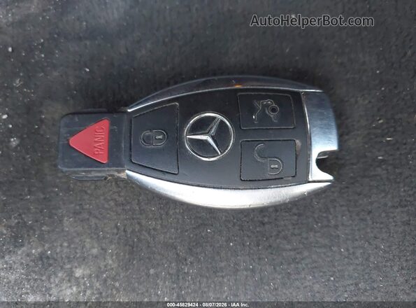 55SWF4KB2HU224039 2017 MERCEDES-BENZ C-CLASS White Dashboard view