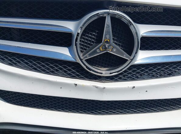 55SWF4KB2HU224039 2017 MERCEDES-BENZ C-CLASS White Front view